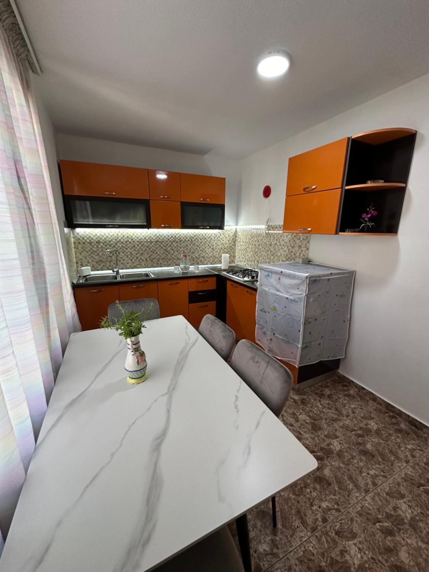 Vollga Apartment ドゥラス エクステリア 写真